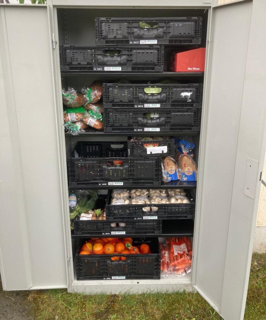 Fairteiler_Foodsharing Siegen_seit Mai 26 im Q in Deuz
